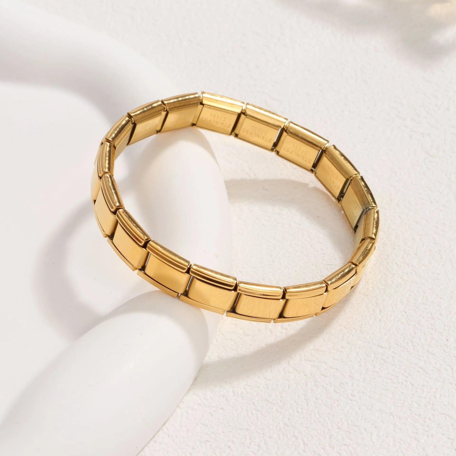 Lumina Gold